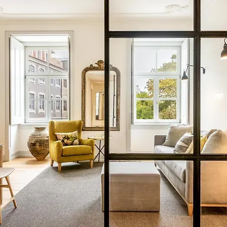 Beautiful Apartment Close To Praca Do Comercio By Lovelystay Lisbon Exterior photo